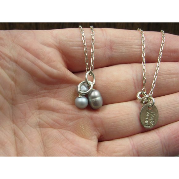 18" Sterling Silver Triple Genuine Pearls Necklace Vintage Minimalist Everyday - Picture 2 of 6